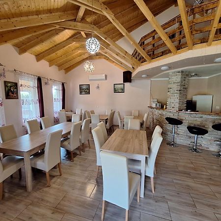 Cserke Holdfeny Apartman Cserkeszőlő Kültér fotó